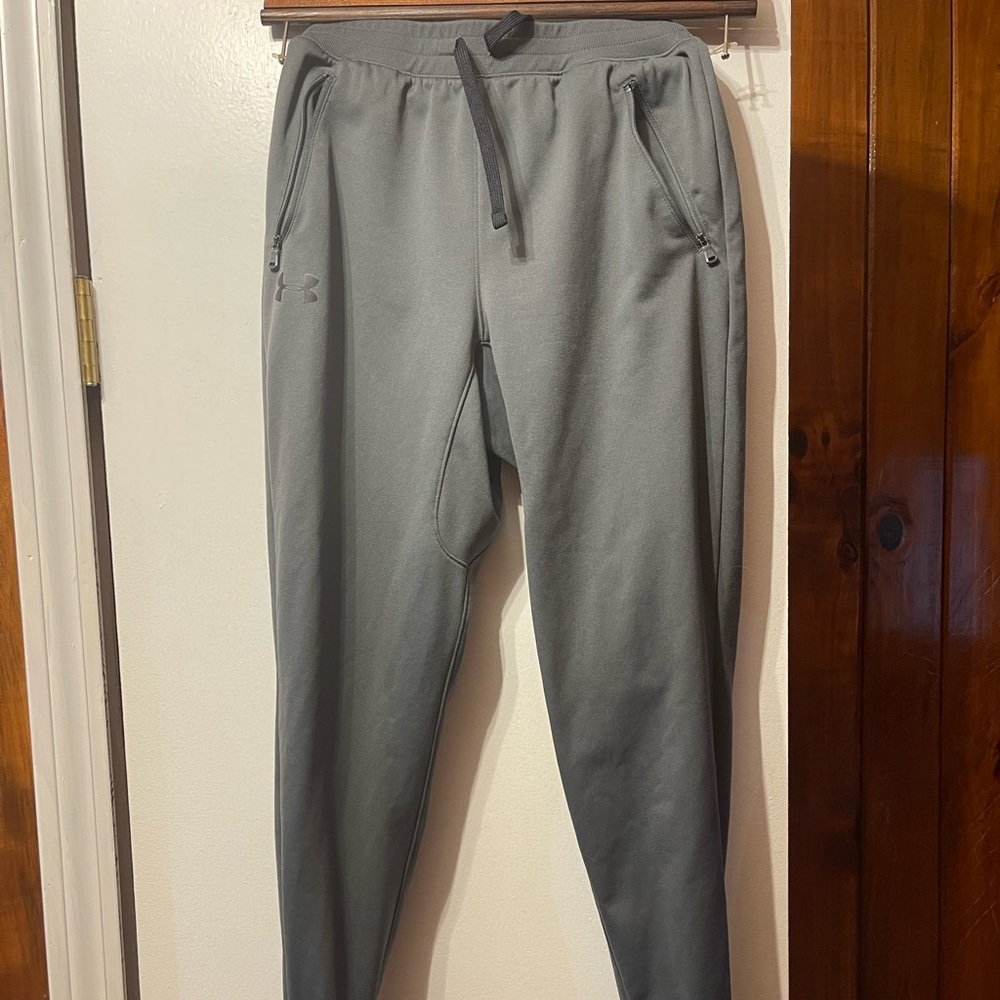 Youth Under Armour Jogger Pants